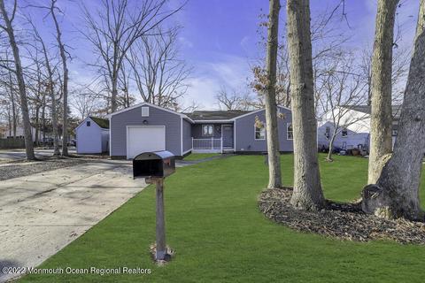 1237 Clearview St, Forked River, NJ 08731 photo 4