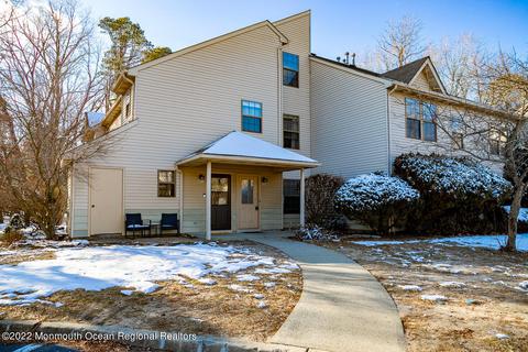 600 Goldthread Ct, Jackson, NJ 08527 photo 1