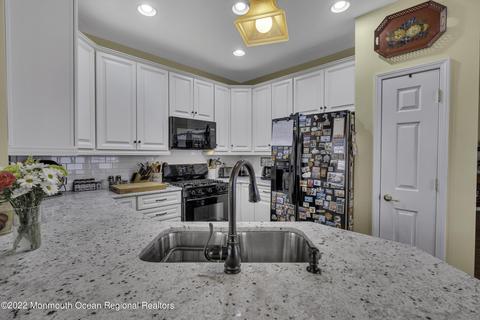 22 Wolverton Ct, Jackson, NJ 08527 photo 9
