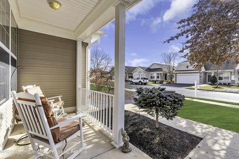 22 Wolverton Ct, Jackson, NJ 08527 photo 4