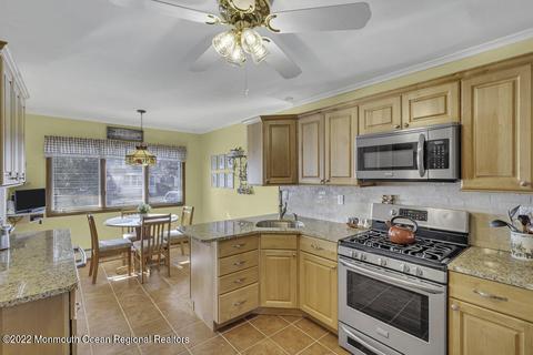 17 E Bayview Ave, Ocean Gate, NJ 08740 photo 14