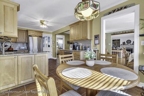 17 E Bayview Ave, Ocean Gate, NJ 08740 photo 10