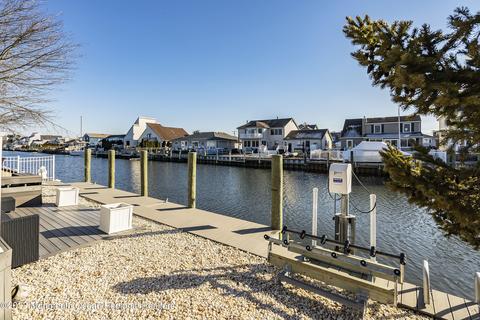 87 Longpoint Dr, Brick, NJ 08723 photo 30
