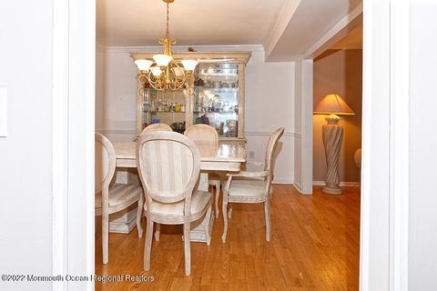 24 Juniper Pl, Howell, NJ 07731 photo 5