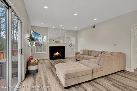 6 Green Tree Dr, Jackson, NJ 08527 photo 19