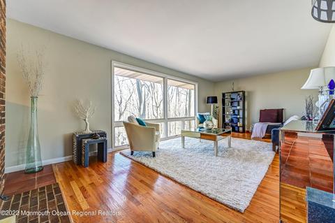 21 Eastbrook Dr, Holmdel, NJ 07733 photo 5