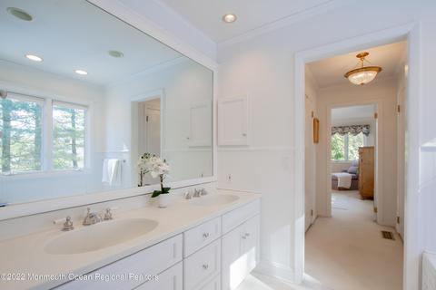 2 Woods End Rd, Rumson, NJ 07760 photo 11