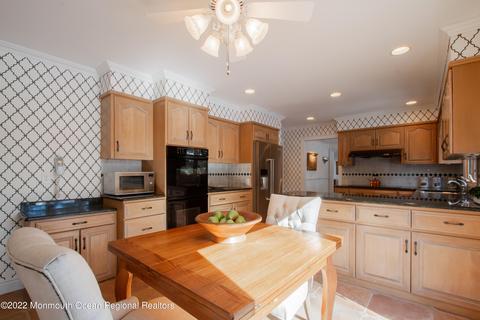 2 Woods End Rd, Rumson, NJ 07760 photo 16