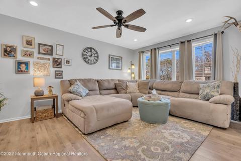 1909 Parkside Dr, Forked River, NJ 08731 photo 2