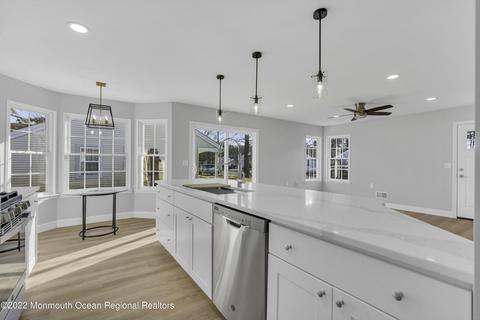 6 Kent Dr, Forked River, NJ 08731 photo 9