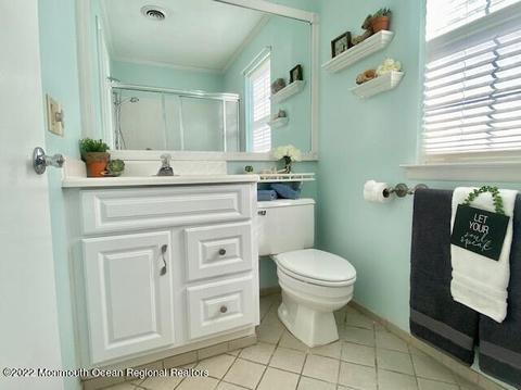 14 Lancaster Ct, Forked River, NJ 08731 photo 15