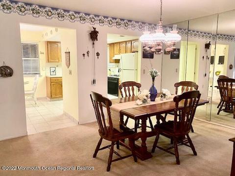 14 Lancaster Ct, Forked River, NJ 08731 photo 5