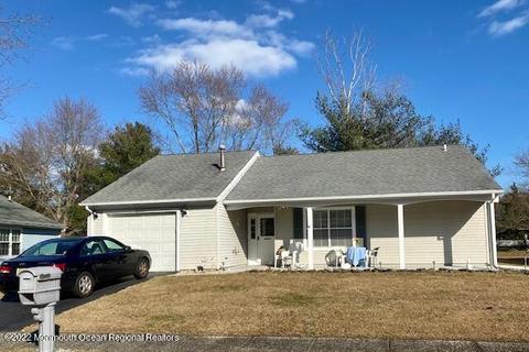 14 Lancaster Ct, Forked River, NJ 08731 photo 21
