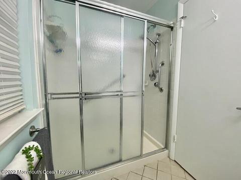 14 Lancaster Ct, Forked River, NJ 08731 photo 17