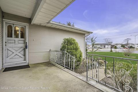 479 Commodore Dr, Forked River, NJ 08731 photo 9