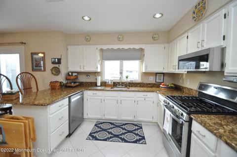 5 Privateer Dr, Waretown, NJ 08758 photo 8