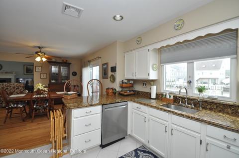 5 Privateer Dr, Waretown, NJ 08758 photo 9