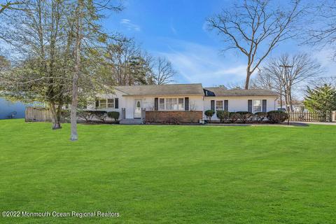 379 Constitution Dr, Forked River, NJ 08731 photo 5