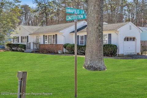 379 Constitution Dr, Forked River, NJ 08731 photo 3