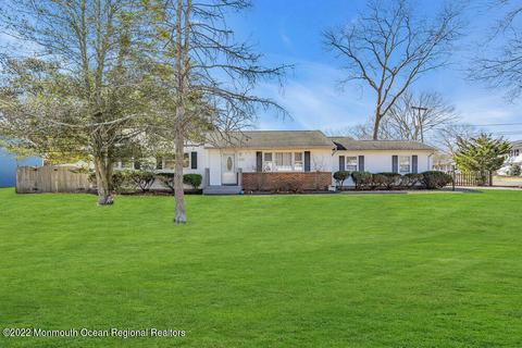 379 Constitution Dr, Forked River, NJ 08731 photo 4