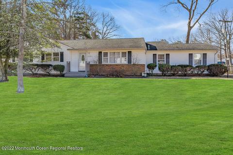 379 Constitution Dr, Forked River, NJ 08731 photo 2