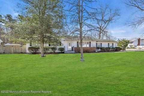 379 Constitution Dr, Forked River, NJ 08731 photo 6