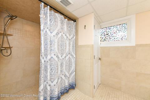 35 Farmbrook Dr, Old Bridge, NJ 08857 photo 5
