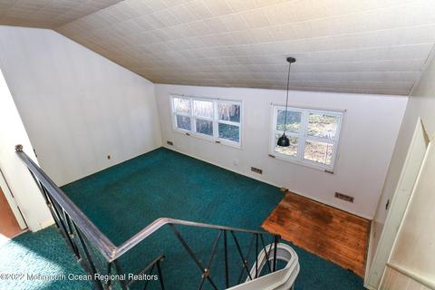 35 Farmbrook Dr, Old Bridge, NJ 08857 photo 11