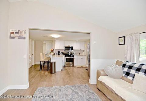 415 Beach Blvd, Forked River, NJ 08731 photo 4
