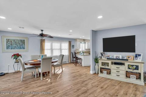 8 Bow Dr, Brick, NJ 08723 photo 16