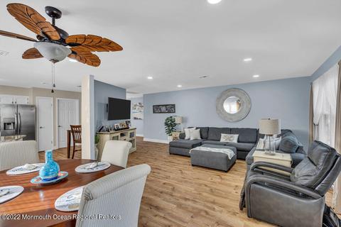 8 Bow Dr, Brick, NJ 08723 photo 20