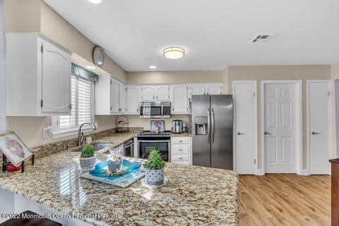 8 Bow Dr, Brick, NJ 08723 photo 27