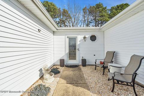 8 Bow Dr, Brick, NJ 08723 photo 10