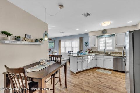 8 Bow Dr, Brick, NJ 08723 photo 22