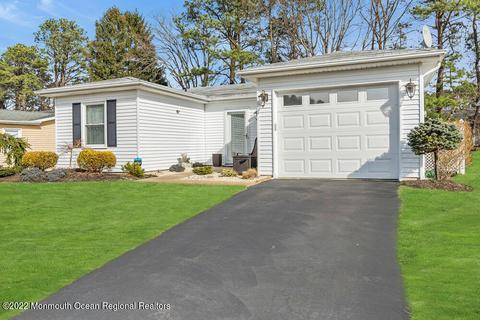 8 Bow Dr, Brick, NJ 08723 photo 9
