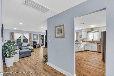 8 Bow Dr, Brick, NJ 08723 photo 13