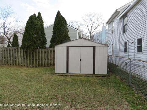 240 Walling Pl, North Middletown, NJ 07748 photo 6