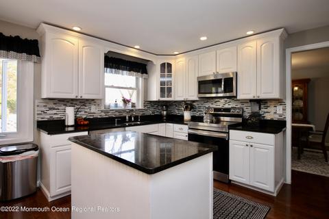 8 Buxton Rd, Jackson, NJ 08527 photo 16