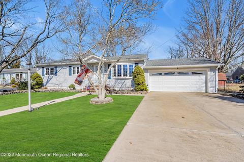 96 Canis Dr, Brick, NJ 08724 photo 3