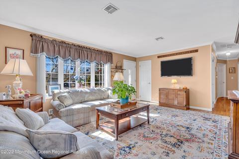 96 Canis Dr, Brick, NJ 08724 photo 5