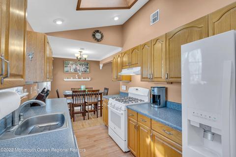 96 Canis Dr, Brick, NJ 08724 photo 14