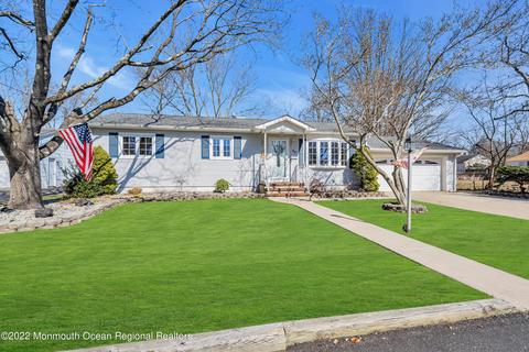 96 Canis Dr, Brick, NJ 08724 photo 2