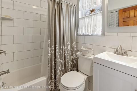 150 3rd St, Dunellen, NJ 08812 photo 17