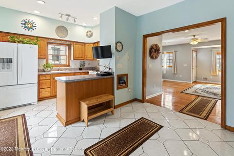 150 3rd St, Dunellen, NJ 08812 photo 3