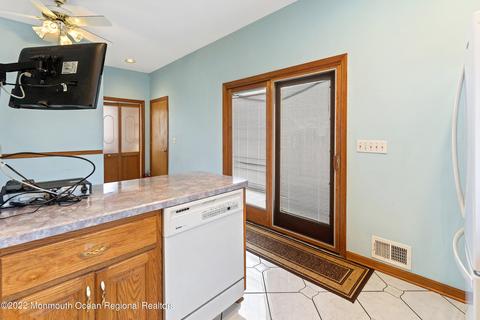 150 3rd St, Dunellen, NJ 08812 photo 15