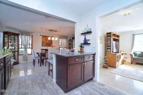 14 Farmbrook Dr, Old Bridge, NJ 08857 photo 9