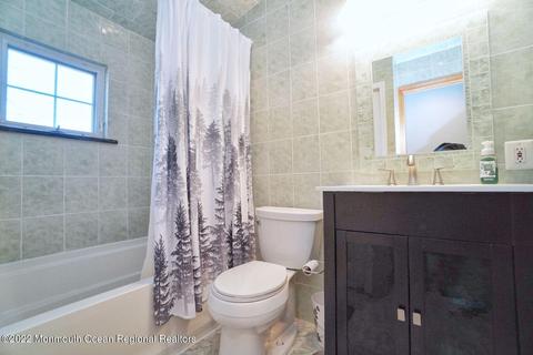 14 Farmbrook Dr, Old Bridge, NJ 08857 photo 19