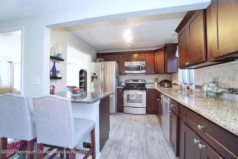 14 Farmbrook Dr, Old Bridge, NJ 08857 photo 10