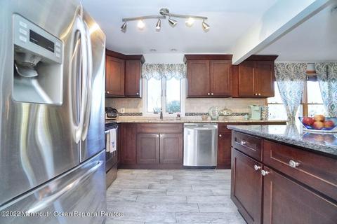 14 Farmbrook Dr, Old Bridge, NJ 08857 photo 7