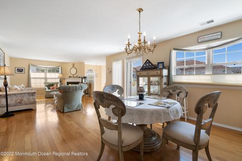458 Deuce Dr, Wall, NJ 07719 photo 9
